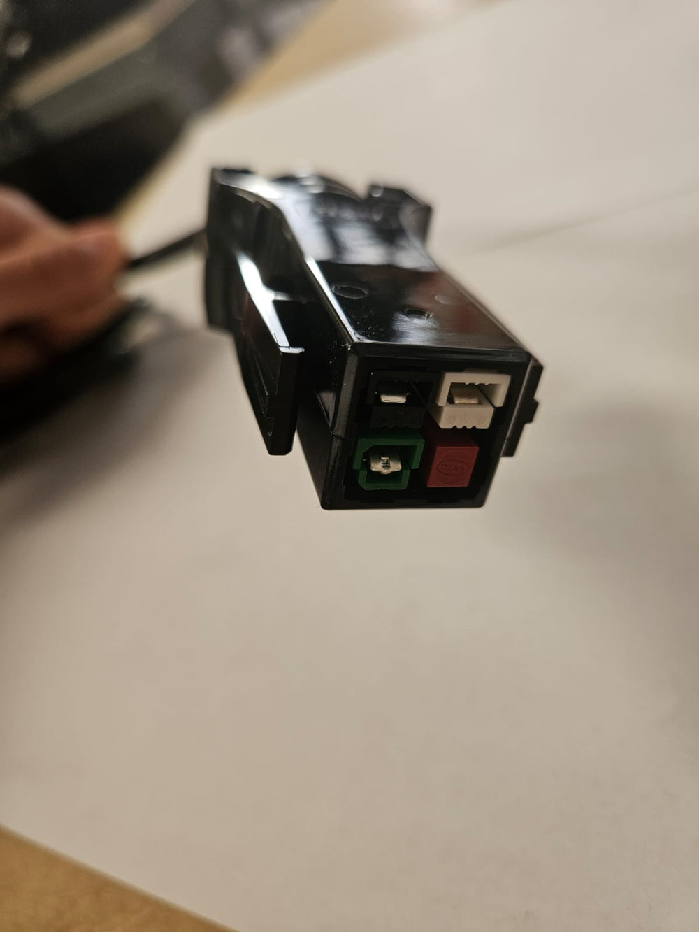 Cable alimentation P13 pour Bitmain Antminer S21 - Image 2